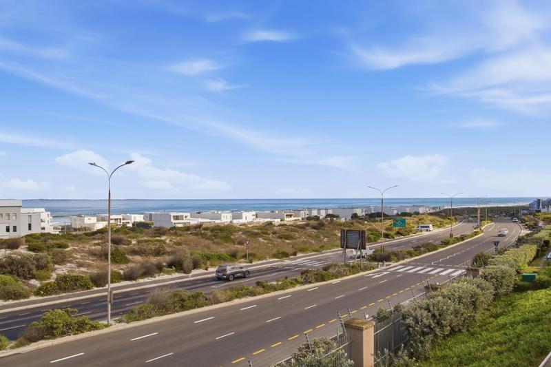 3 Bedroom Property for Sale in Big Bay Western Cape